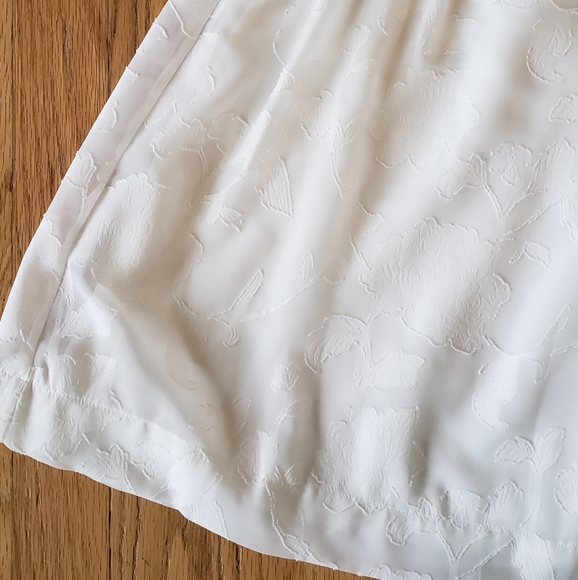 LC Lauren Conrad Disney Cinderella Collection White Embroidered Dress, Size 6 - Picture 3 of 16